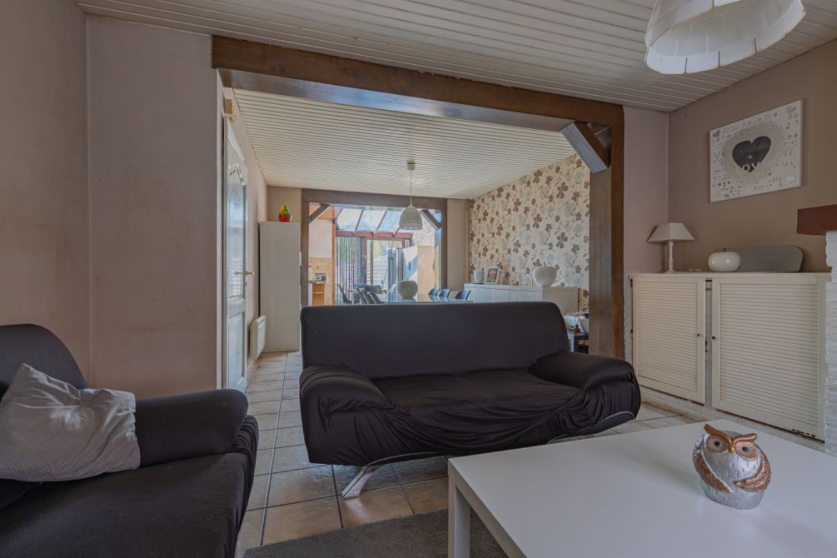 Ruime renovatiewoning met tuin foto 2