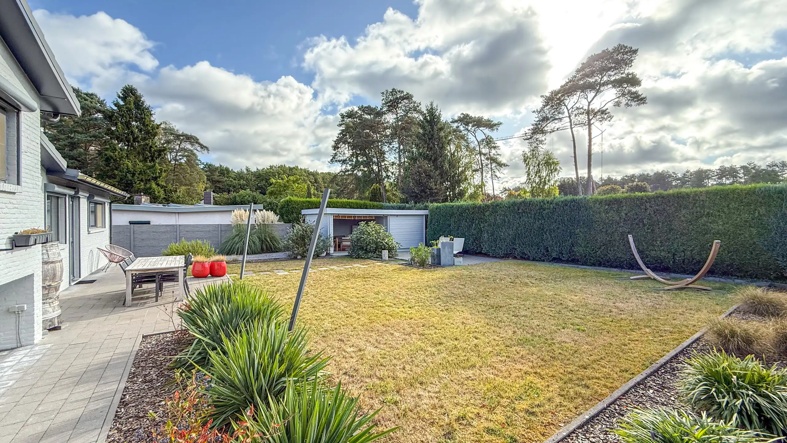 Stijlvolle, instapklare woning met 3slpk + veel lichtinval! foto 36