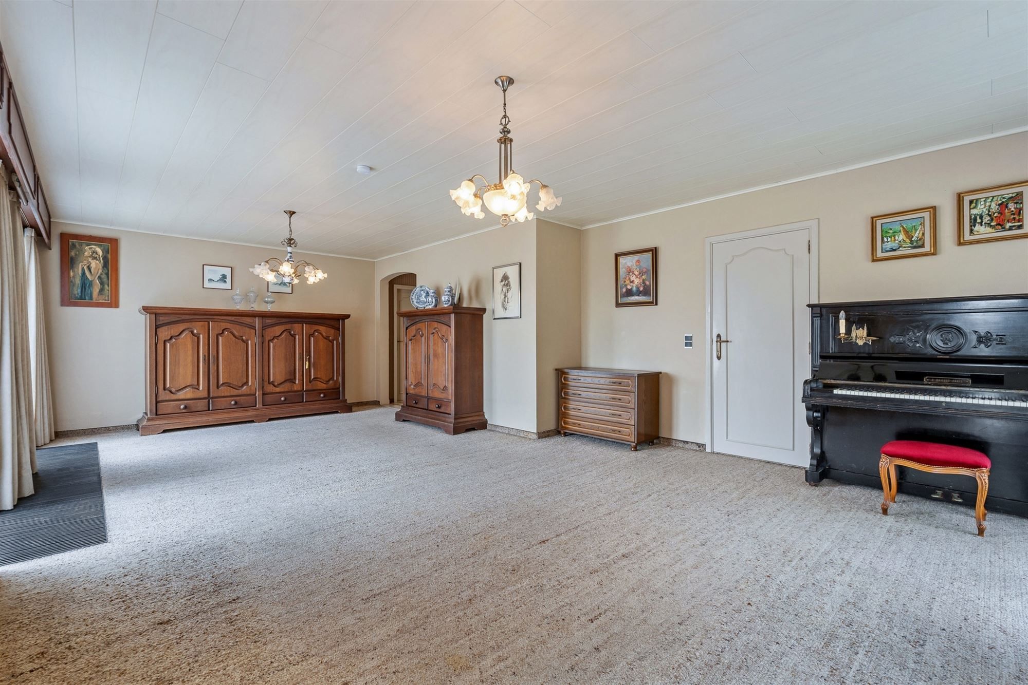 ZEER GOED ONDERHOUDEN GELIJKVLOERSE WONING MET 3 TOT 4 SLAAPKAMERS OP EEN RUIM PERCEEL VAN 10A33CA TE OOSTHAM foto 6