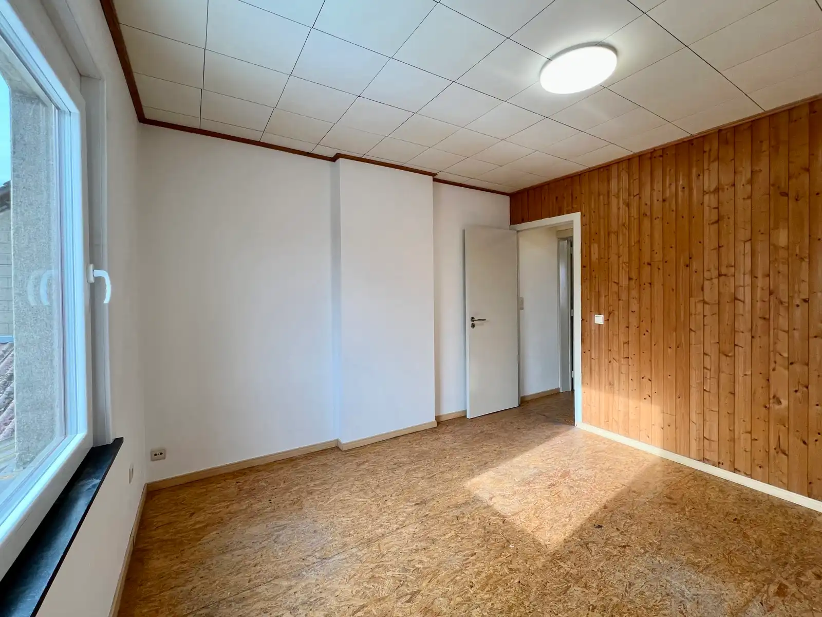 Gerenoveerde woning met super ligging. foto 21