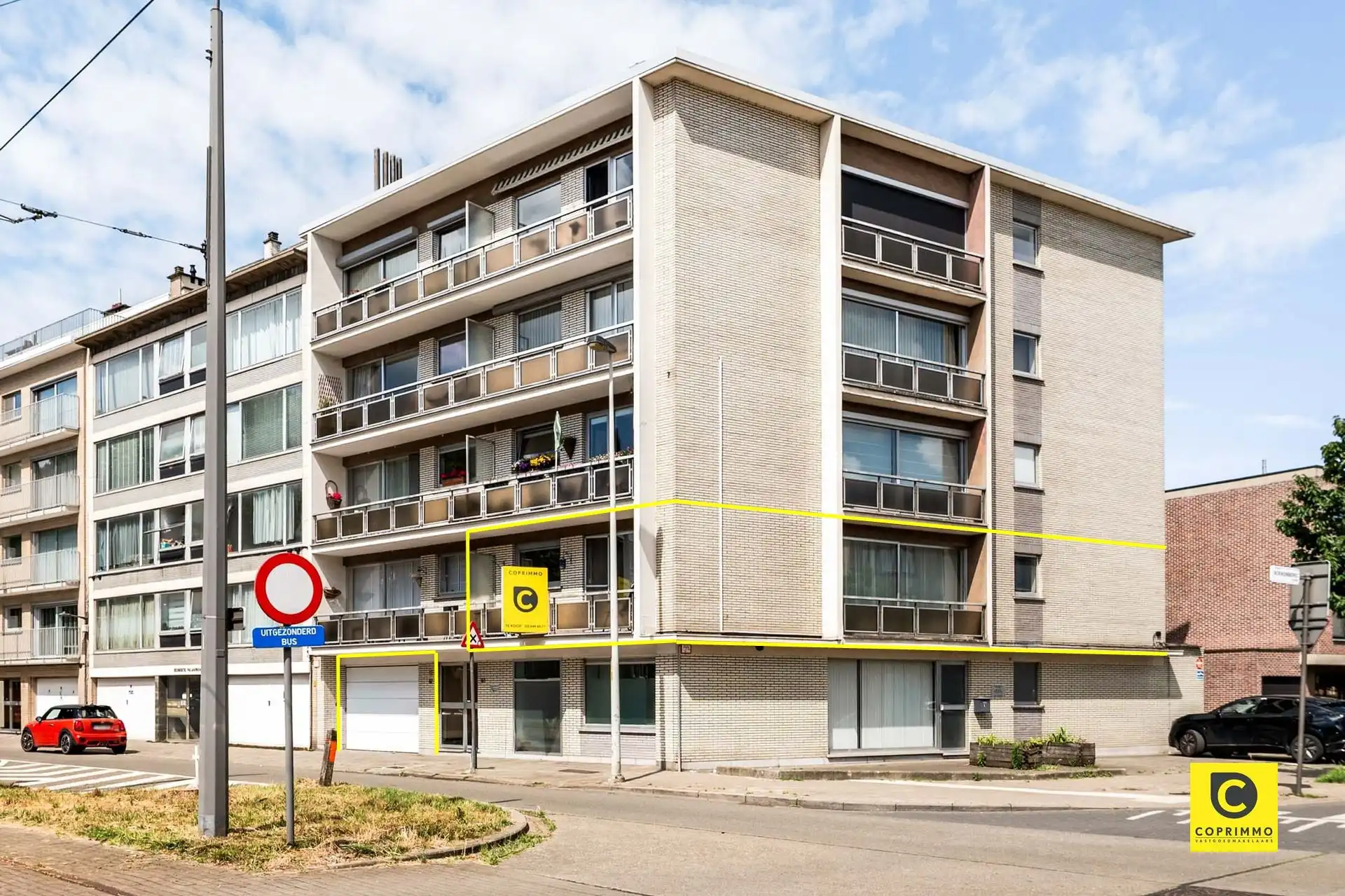 Lichtrijk 2 à 3 slpkhoek-app met dubbele box op toplocatie! foto {{pictureIndex}}