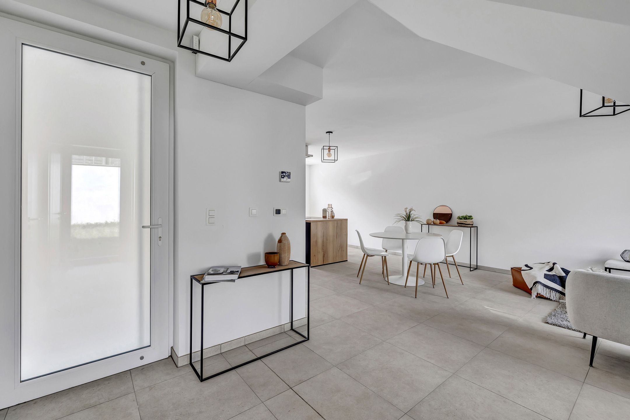 Nieuwbouwwoning met 4 slaapkamers en uitstekende verbinding foto 4