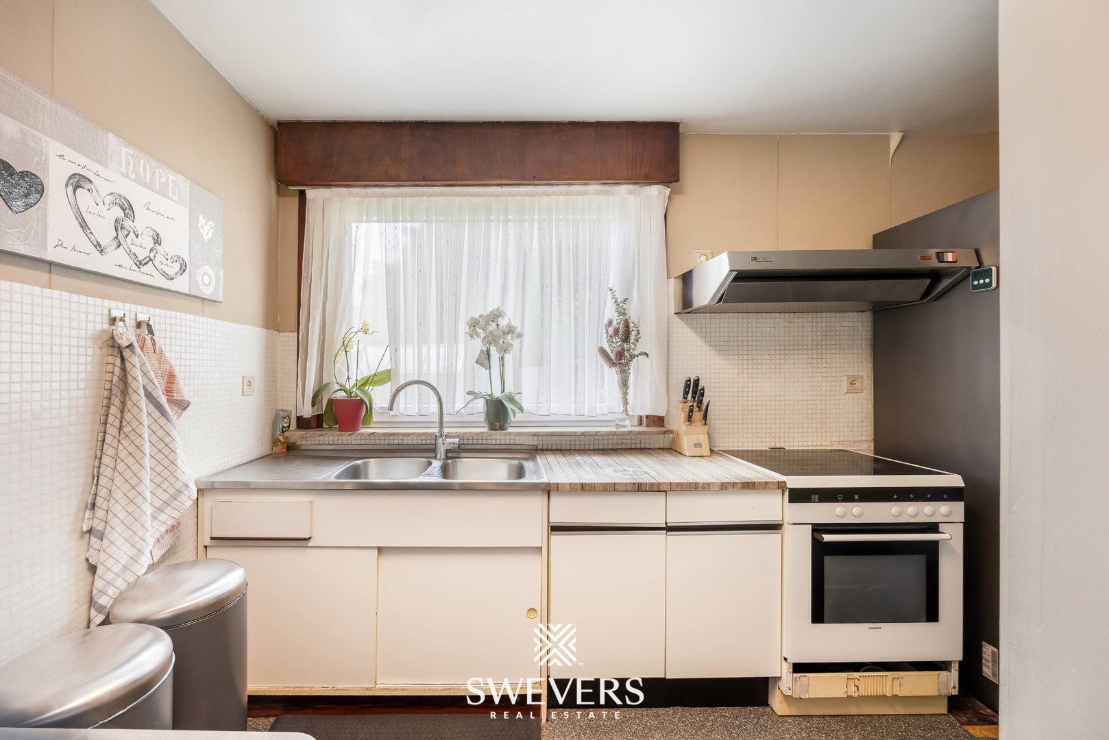 Te renoveren parel op toplocatie in Beringen foto 8