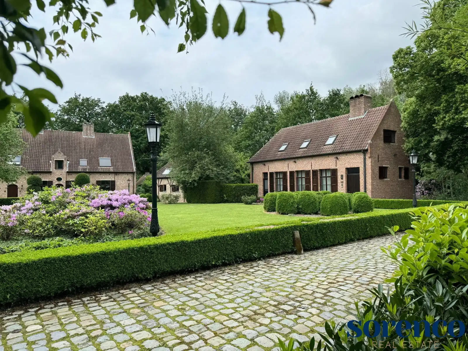 Edegem: Uitzonderlijke charmante villa op privaat domein  foto 19