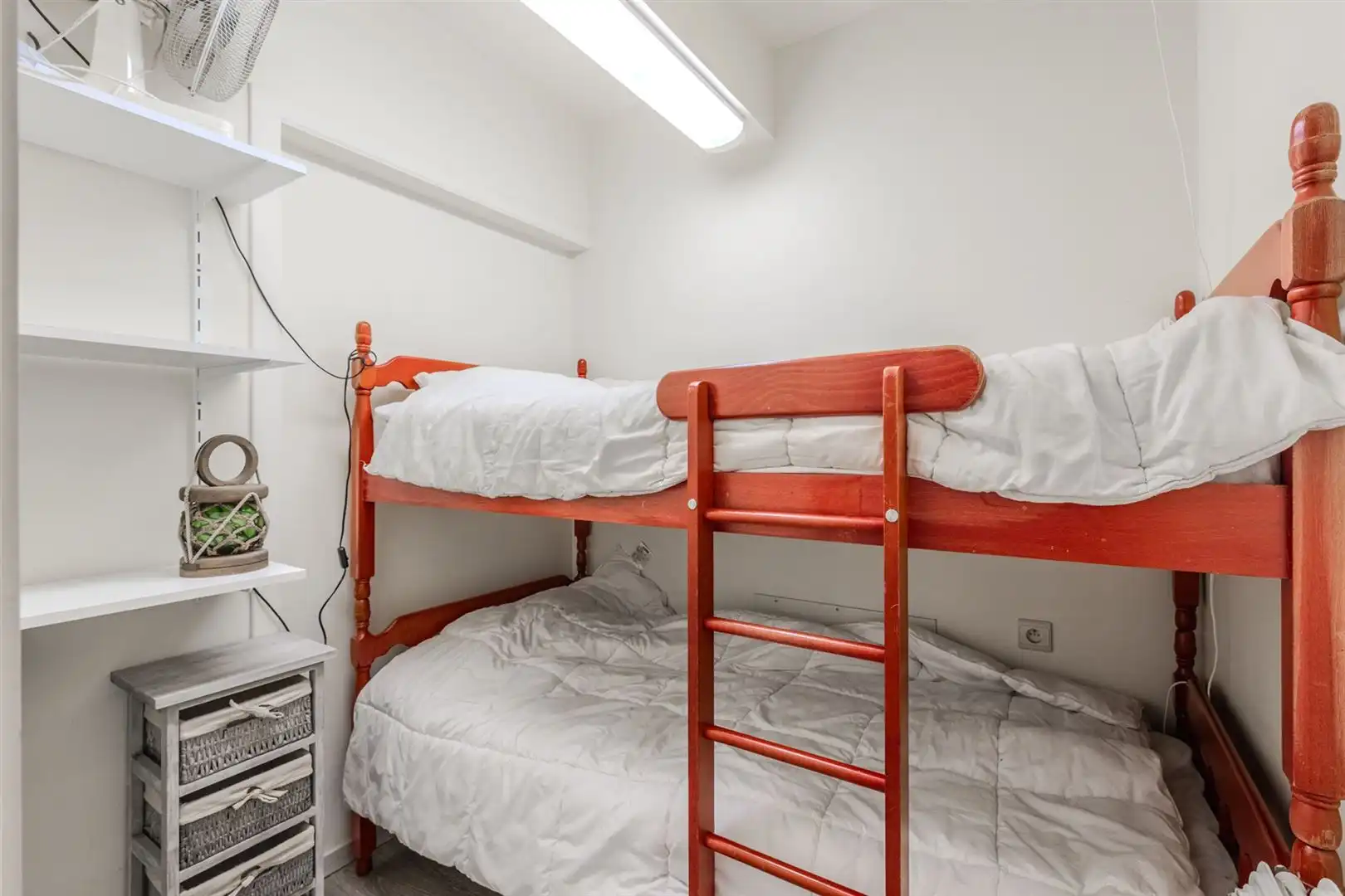 Studio met slaaphoek en frontaal zeezicht foto 14