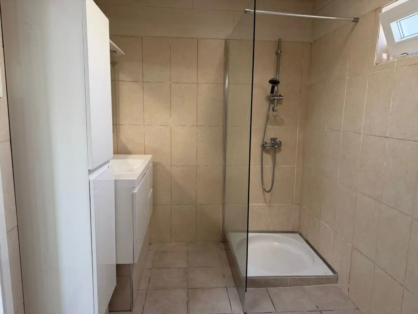 Duplex appartement te huur in Oostende. foto 7