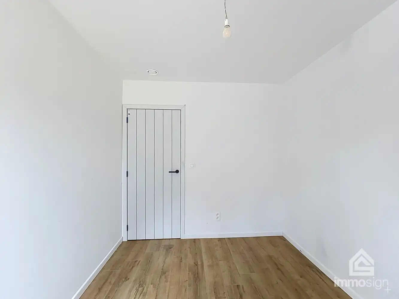 Gerenoveerde gelijkvloerse woning op ruim perceel in Peer! foto 15