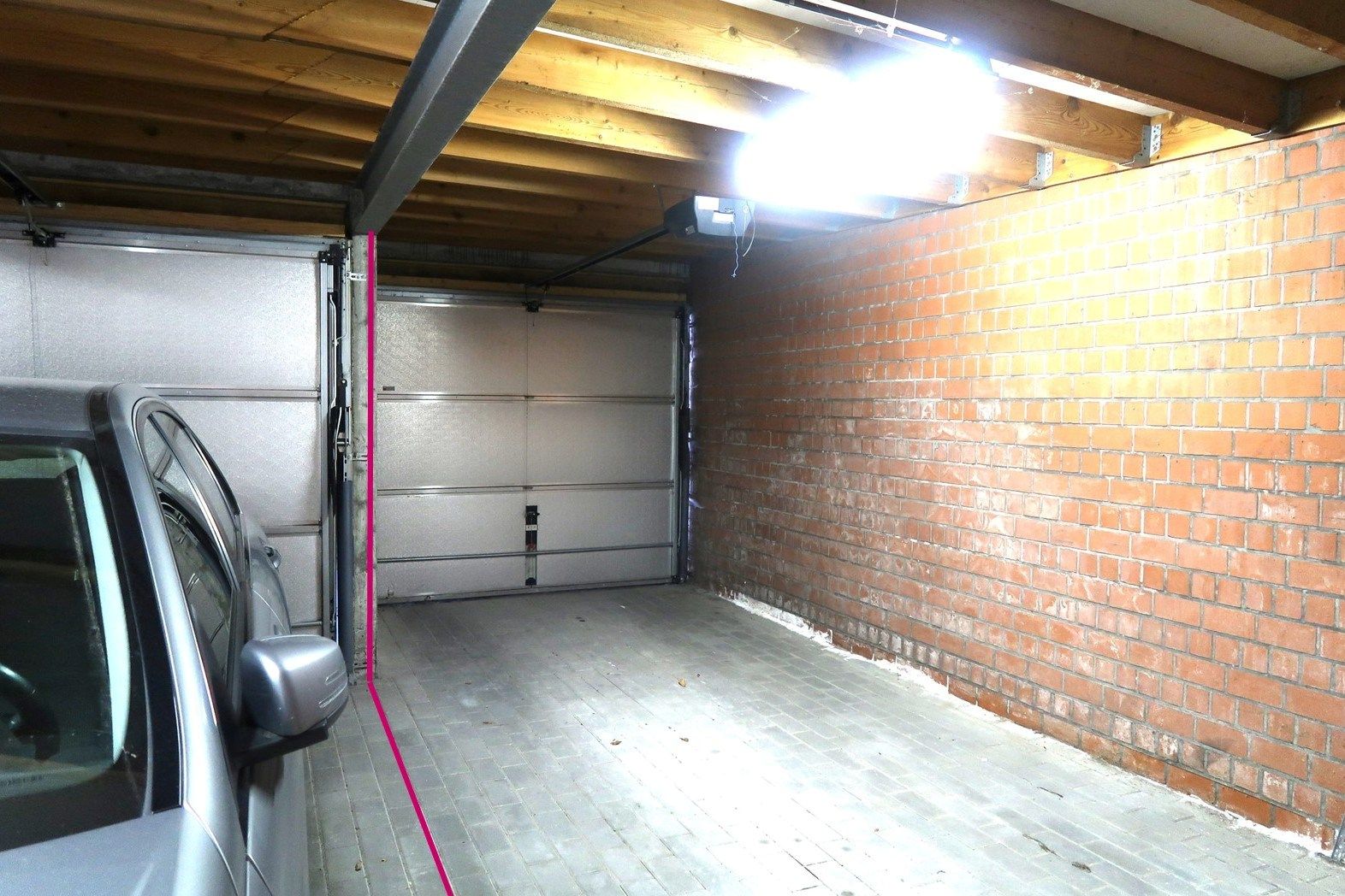 Garagebox in Roeselare – veilige en vlot bereikbare ligging foto 2