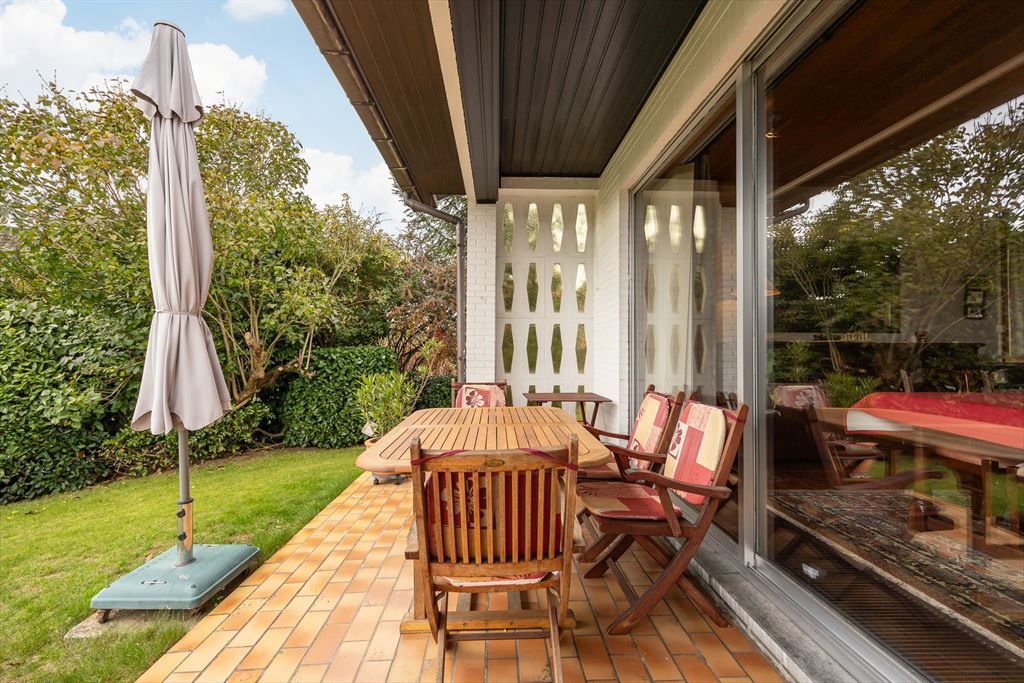 Bungalowwoning op mooi perceel foto 18