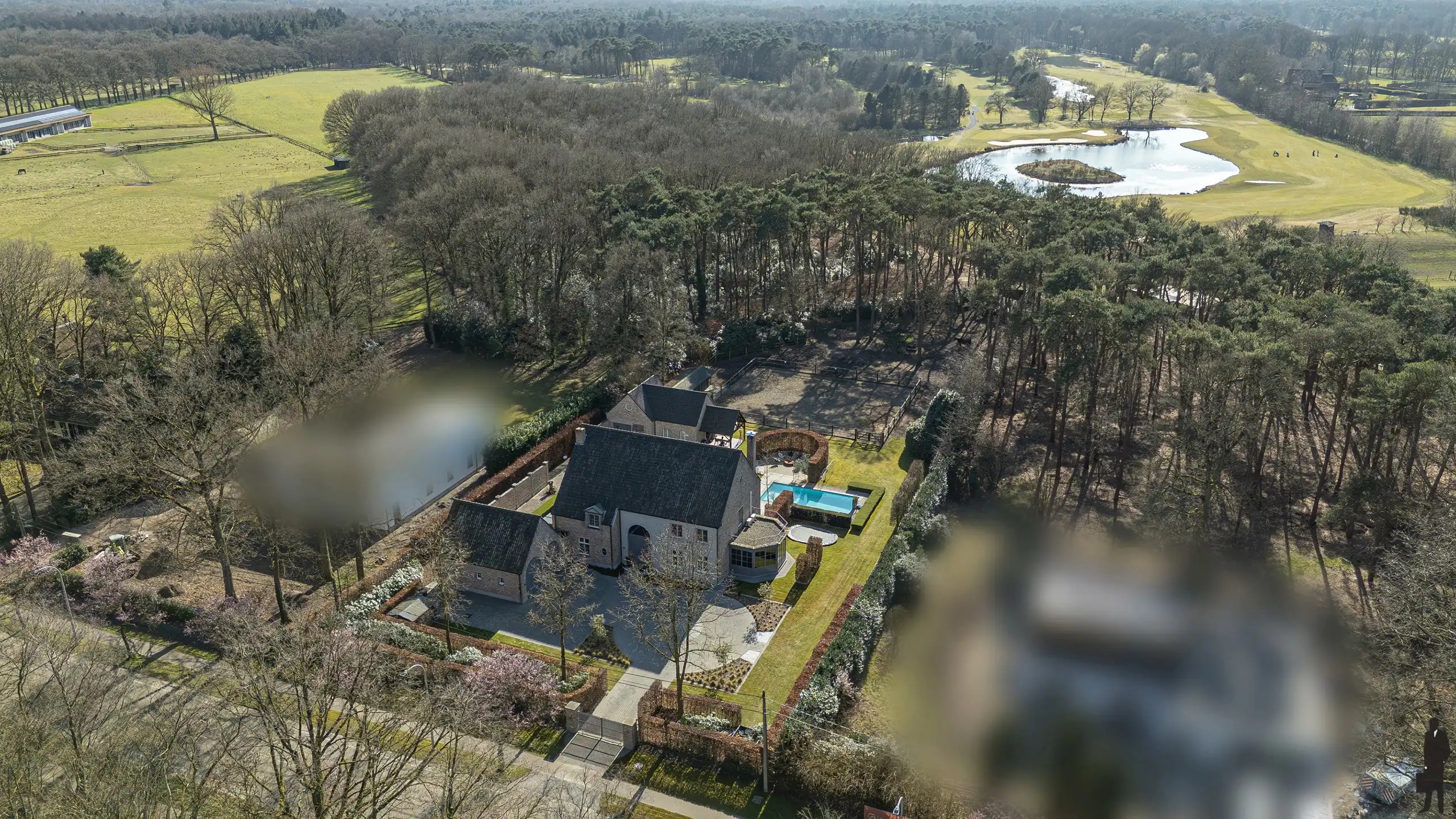 Topvilla met paardenaccomodatie, infinity-pool en 2e woning! foto 68