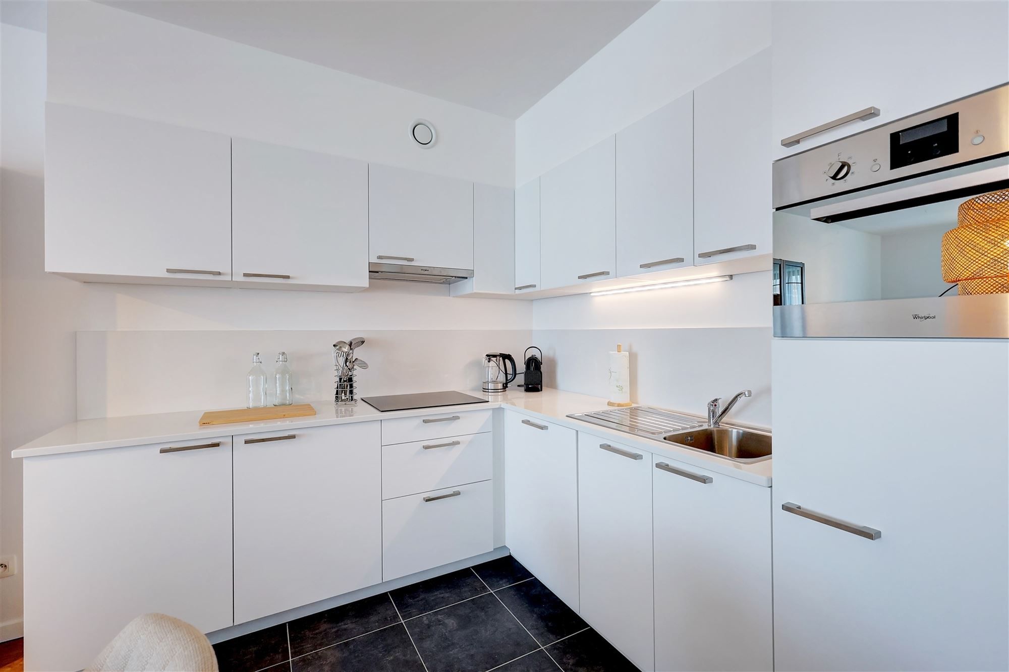 Nieuw gemeubeld appartement met 3 slaapkamers en 3 badkamers Antwerpen foto 8