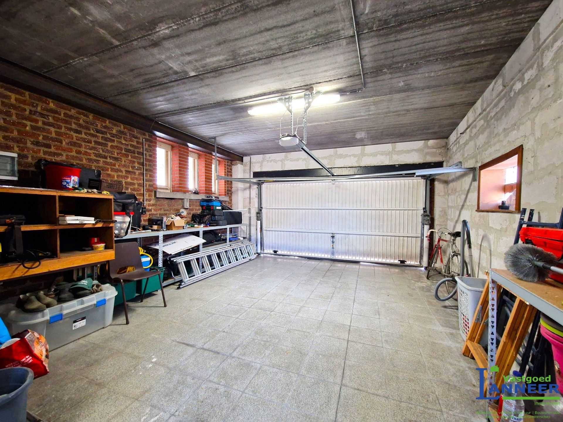 Ruime woning met 3 slaapkamers en garage nabij het centrum foto 11