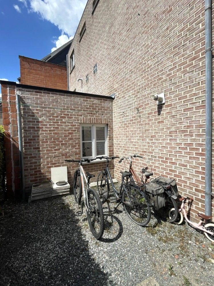 Gezellig duplex-appartement in centrum Wezemaal foto 11