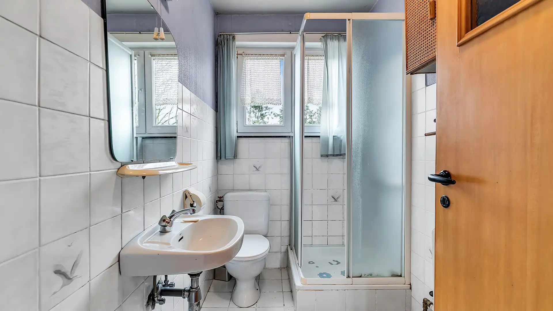 Rustig gelegen te renoveren woning met 4 slaapkamers op een perceel van 13a 07ca foto 15