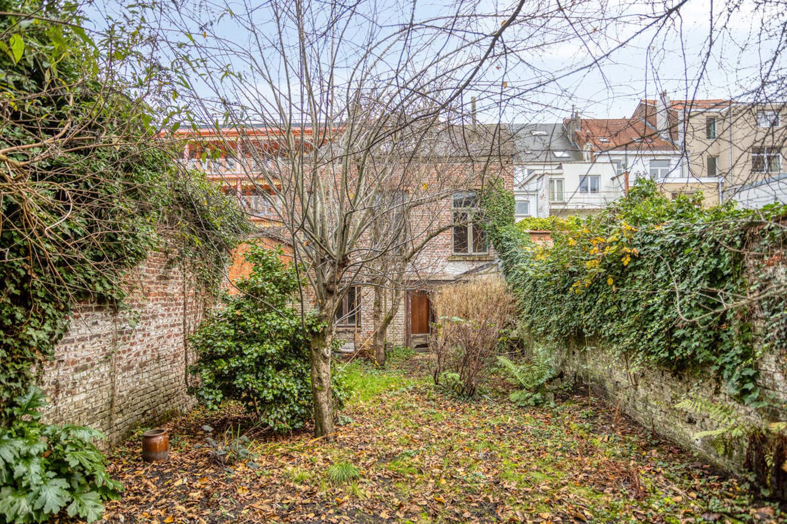 Immo DAVID stelt voor: charmant herenhuis met tuin in Ukkel foto 19