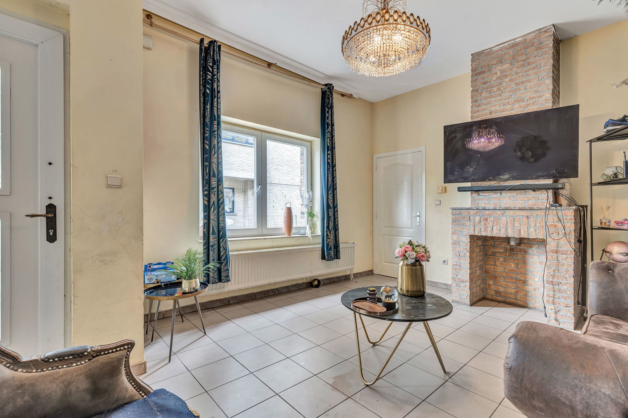 Te renoveren woning op strategische locatie foto 8