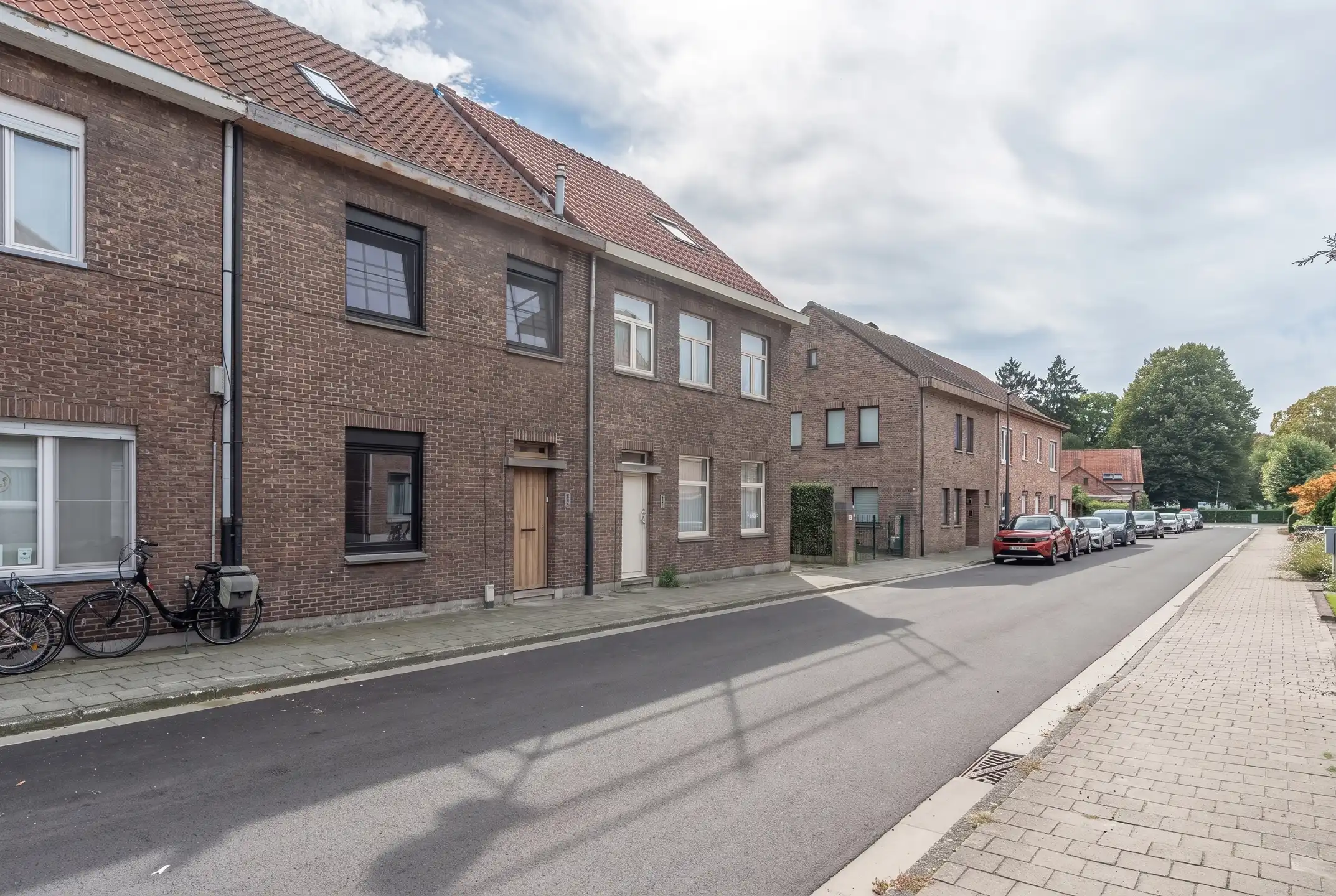 Instapklare stadswoning met 4 slaapkamers in Turnhout. foto 2