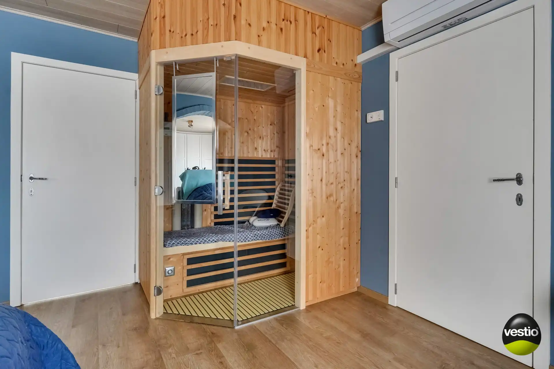 GERENOVEERDE LANGGEVELHOEVE OP 37,90 ARE MET TOPLIGGING IN ZEVENHUIZEN foto 22