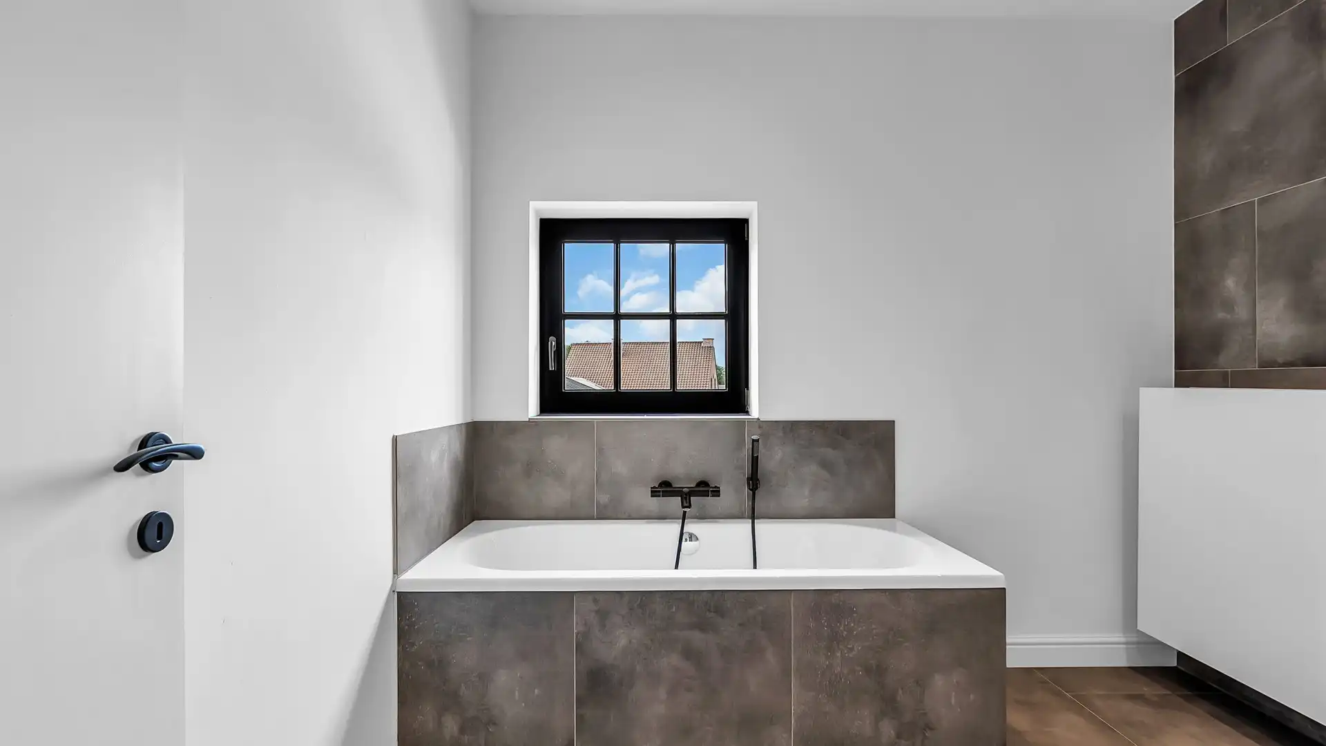 Karaktervolle nieuwbouwwoning op een rustige toplocatie in het hart van Haspengouw foto 11