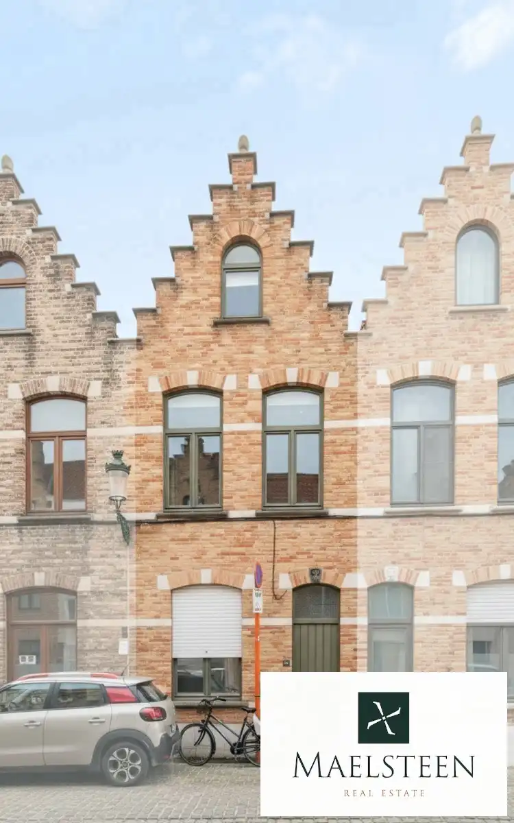 Instapklare trapgevelwoning, gelegen in Brugge centrum foto 2