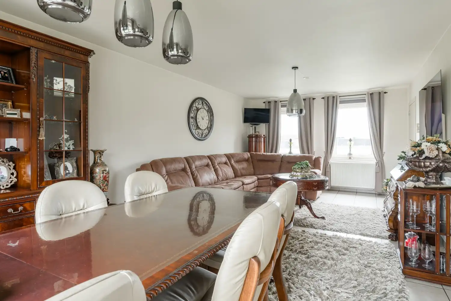 Zeer ruime en energiezuinige woning nabij het centrum van Lindel-Overpelt foto 10
