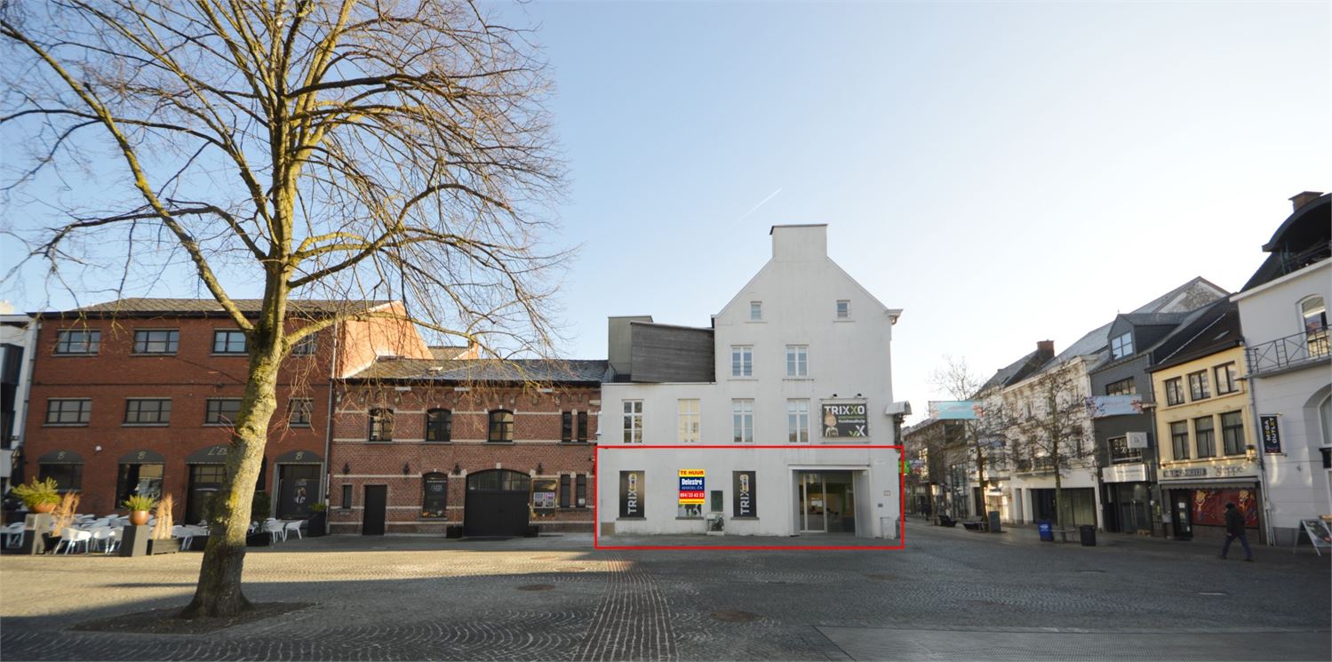 TOP GELEGEN HOEKLOCATIE NIEUWSTRAAT-VREDEPLEIN foto 2