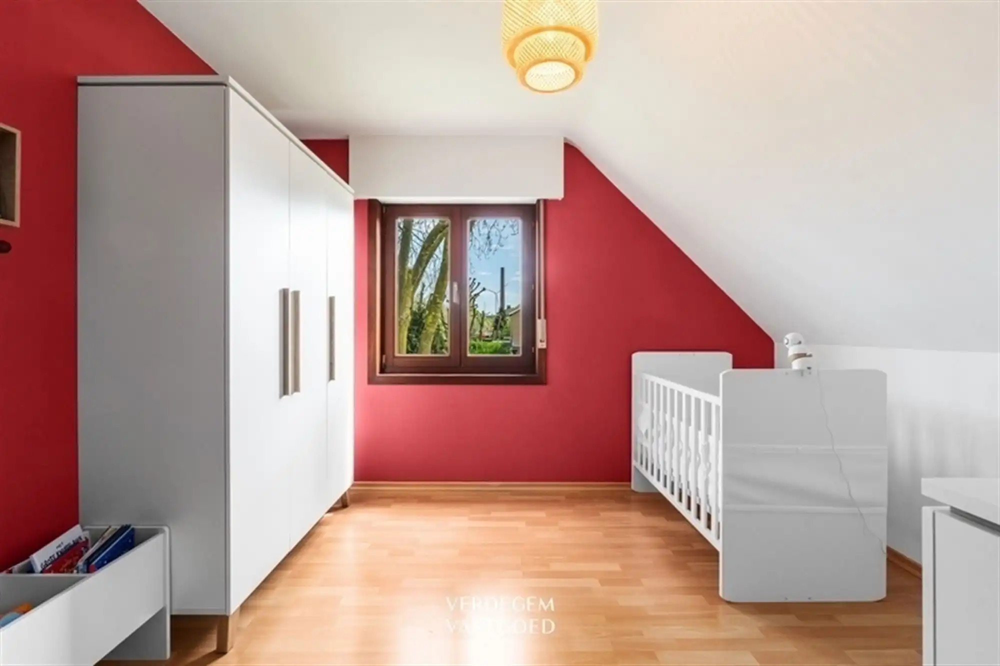 Rustig gelegen woning met 3 slaapkamers en fijne tuin foto 7