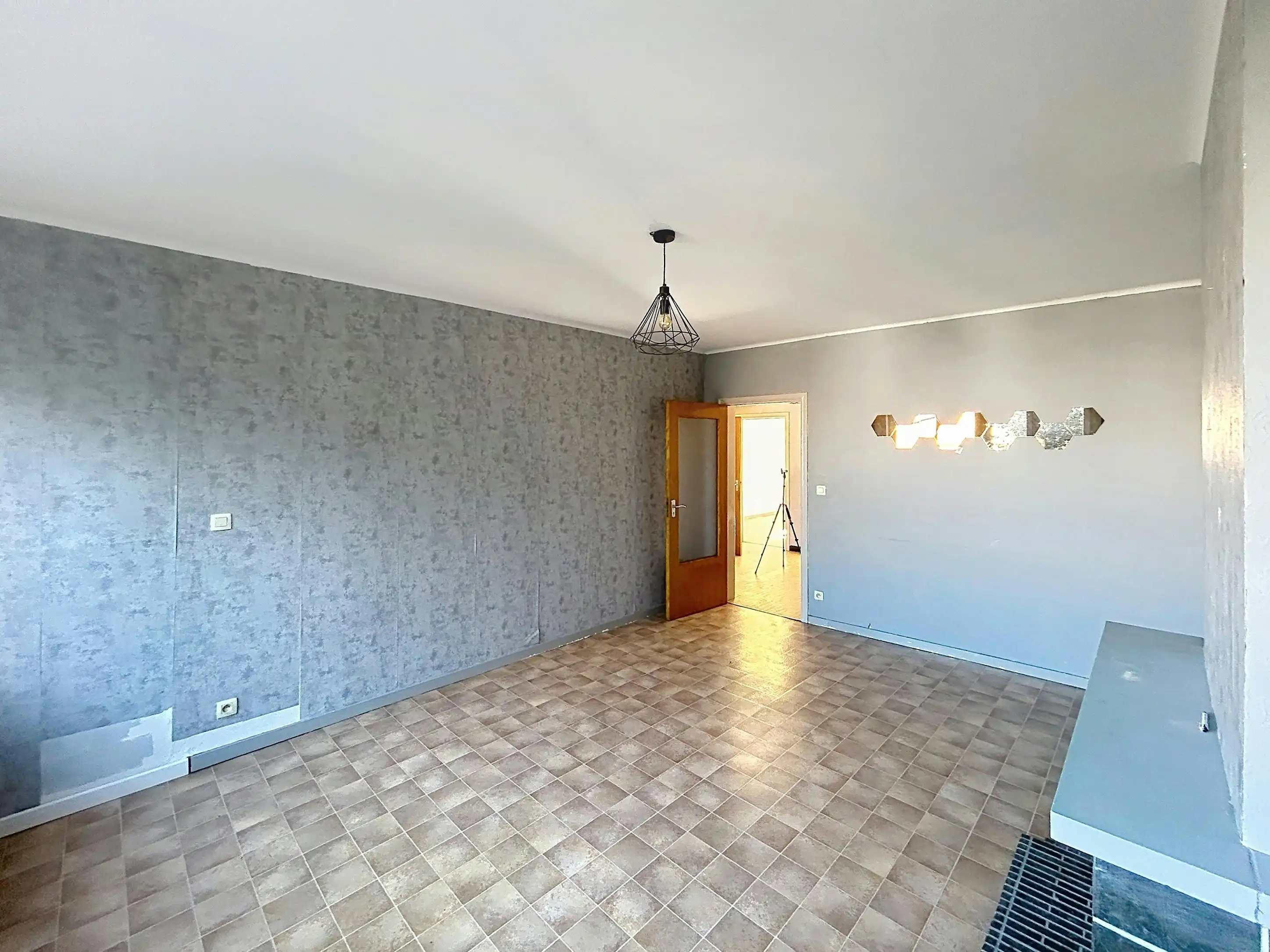 Te renoveren appartement met 2 slaapkamers in Vilvoorde foto 6
