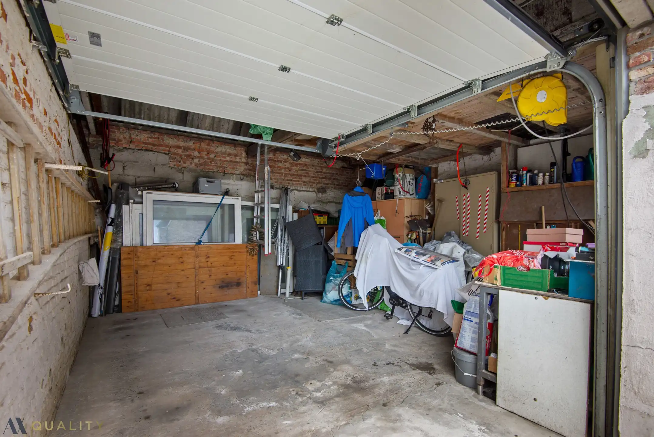 Deze instapklare ééngezinswoning met 3 slpk., ruime koer (146 m²), garage (26 m²) en diverse bergruimtes op een terrein van 301 m² foto 29