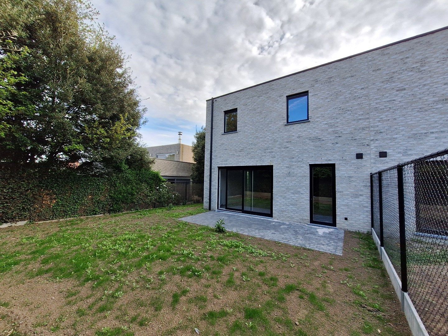 Halfopen nieuwbouw woning met 4 SLK - Lot 2 foto 9