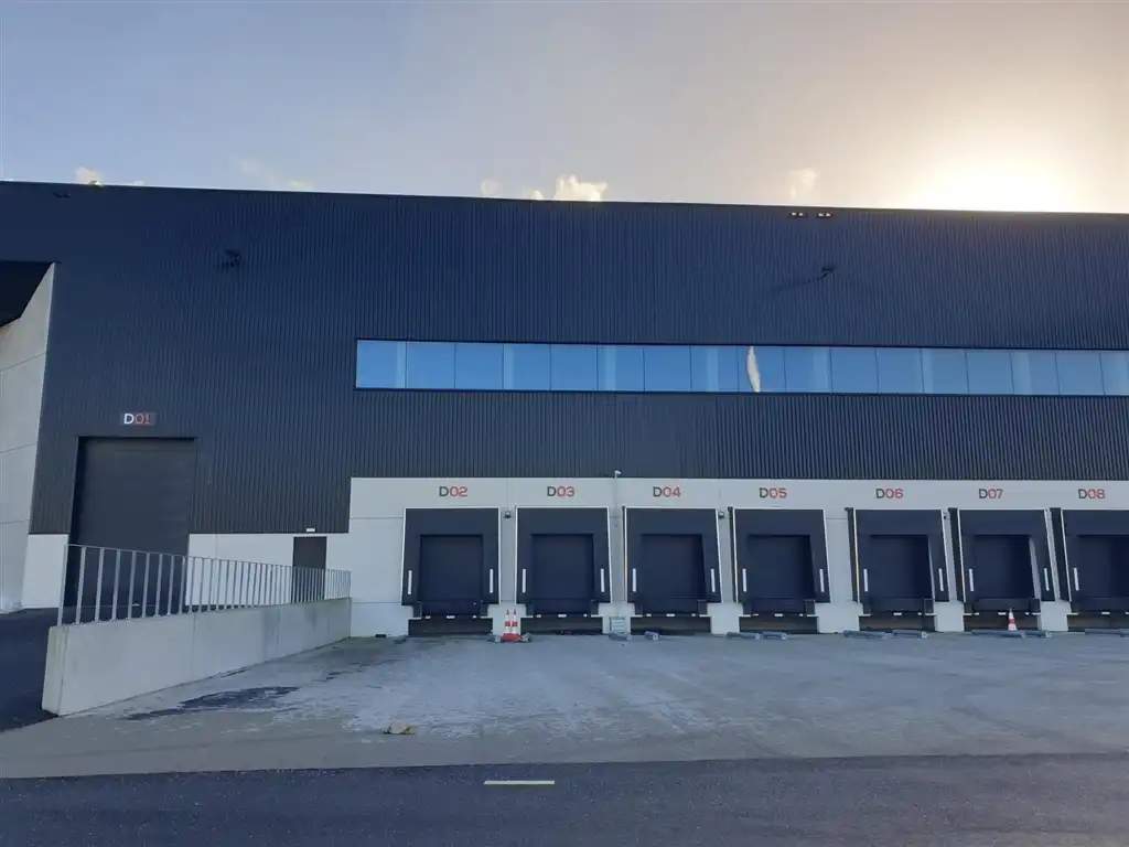 Logistieke gebouwen foto 5