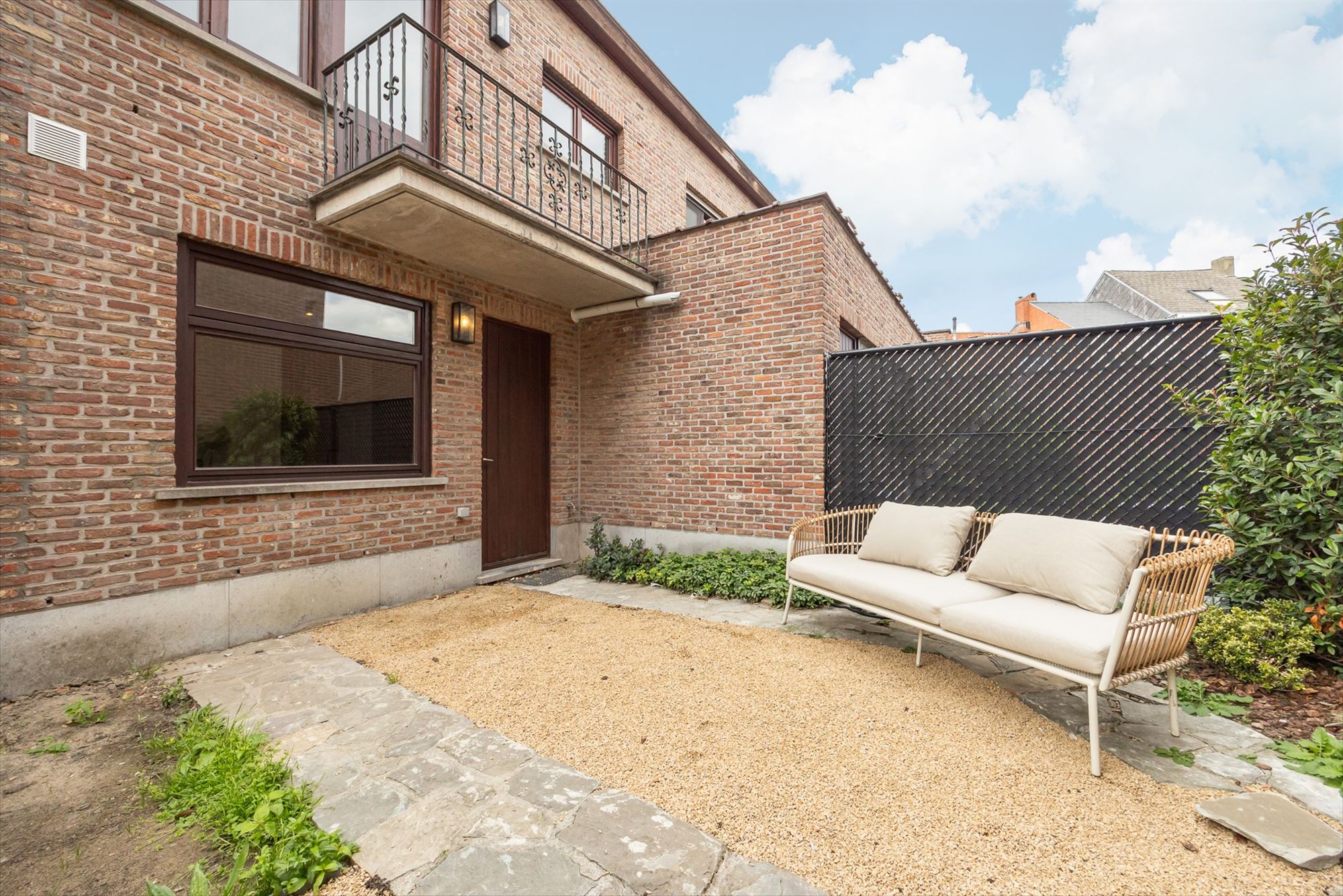 Gezinswoning woning met drie slaapkamers en tuin foto 22