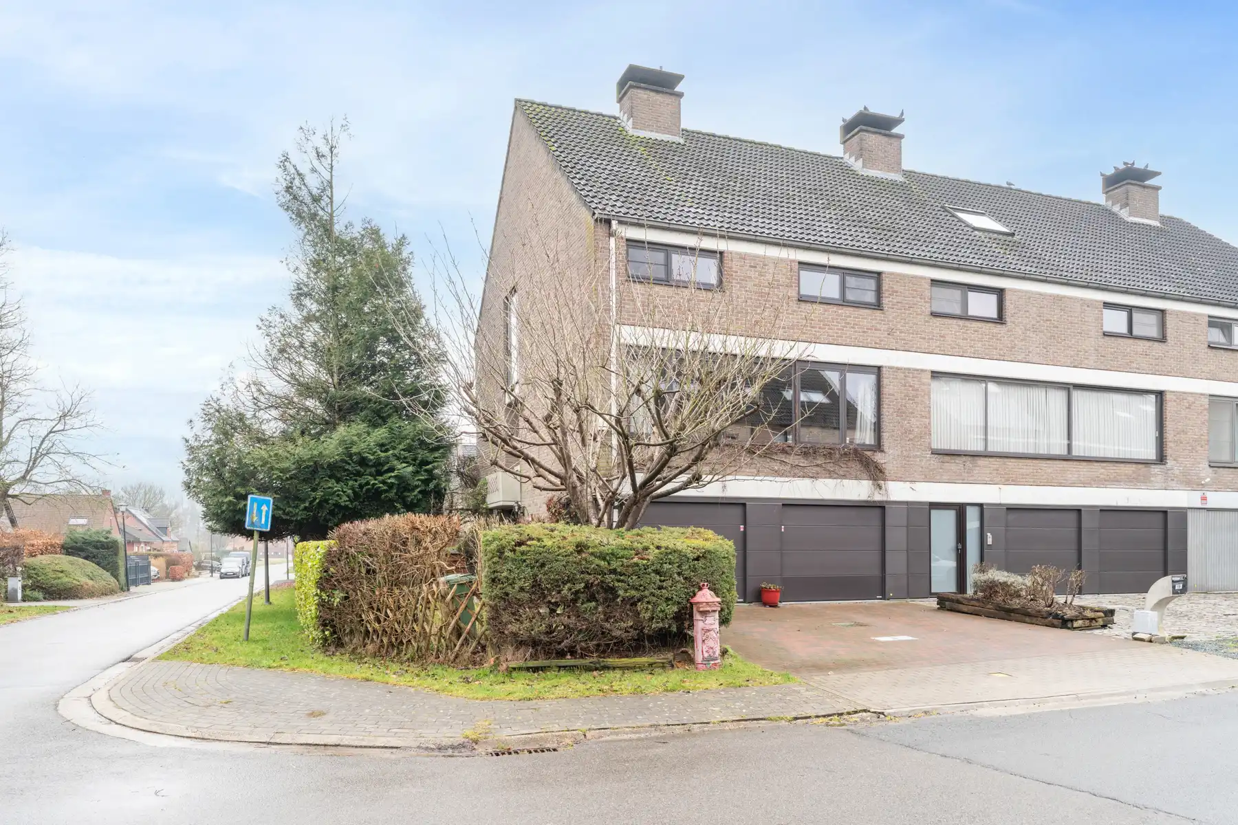 Gezinswoning met 3 slaapkamers, 2 garages en tuin te Meise  foto 24