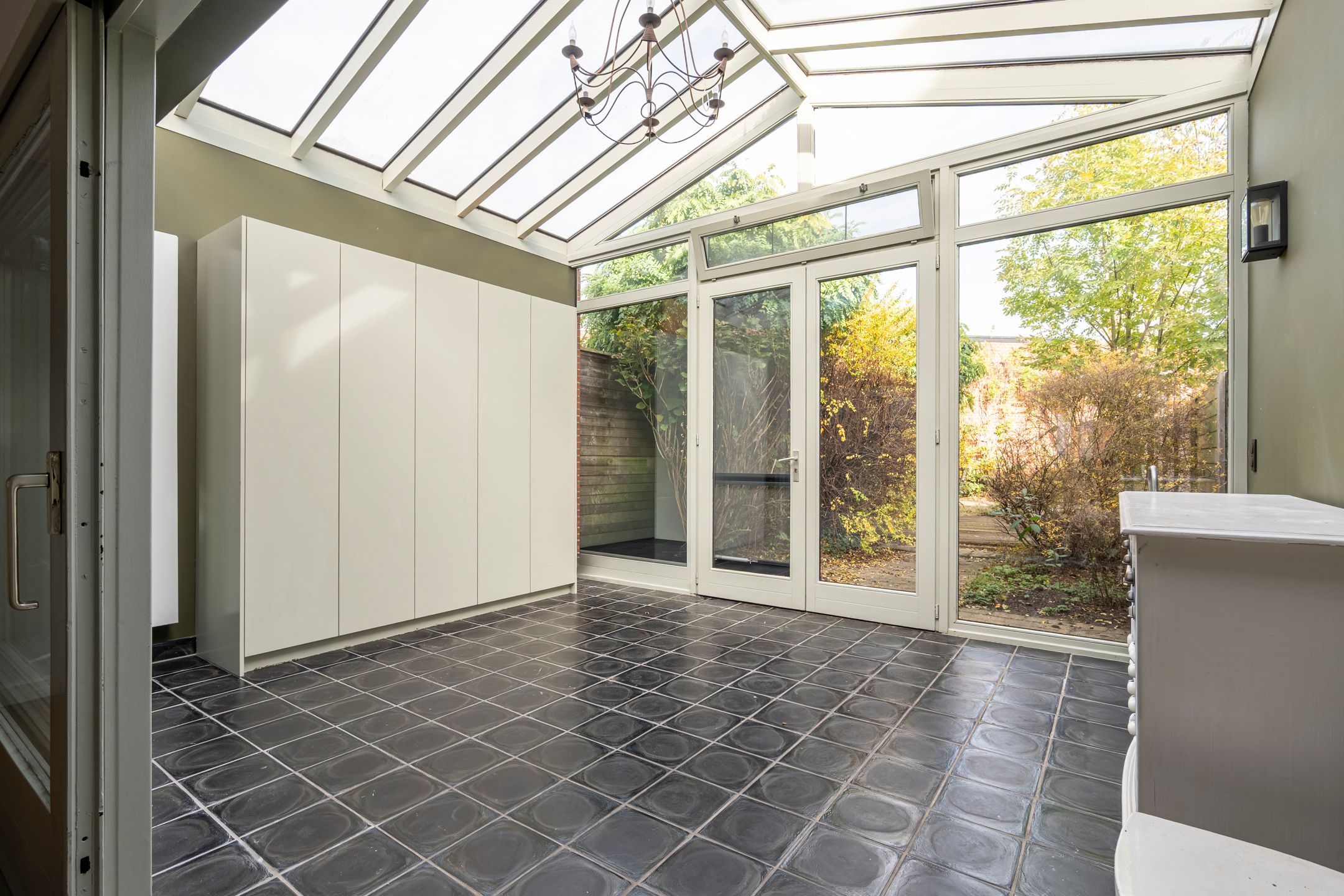 Instapklare woning met stadstuin in hartje Turnhout foto 7