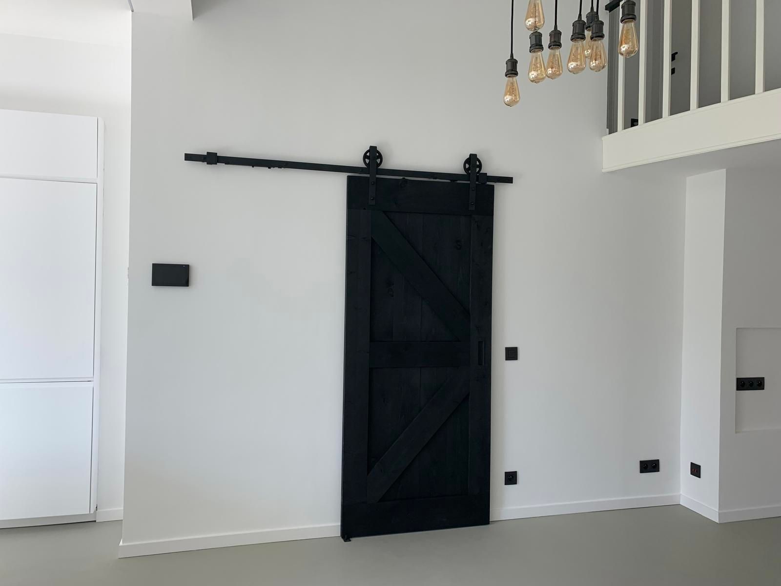Prachtig gerenoveerde 4 kamers villa met TUIN foto 8