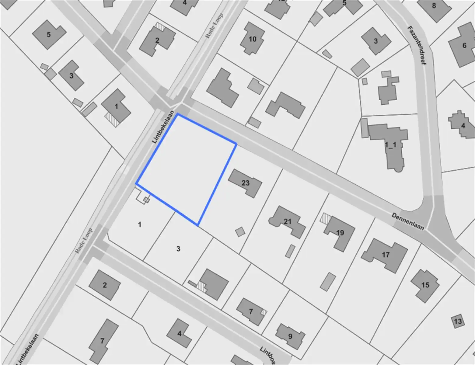 Royaal residentieel gelegen hoekperceel op ca 2437 m² foto 4