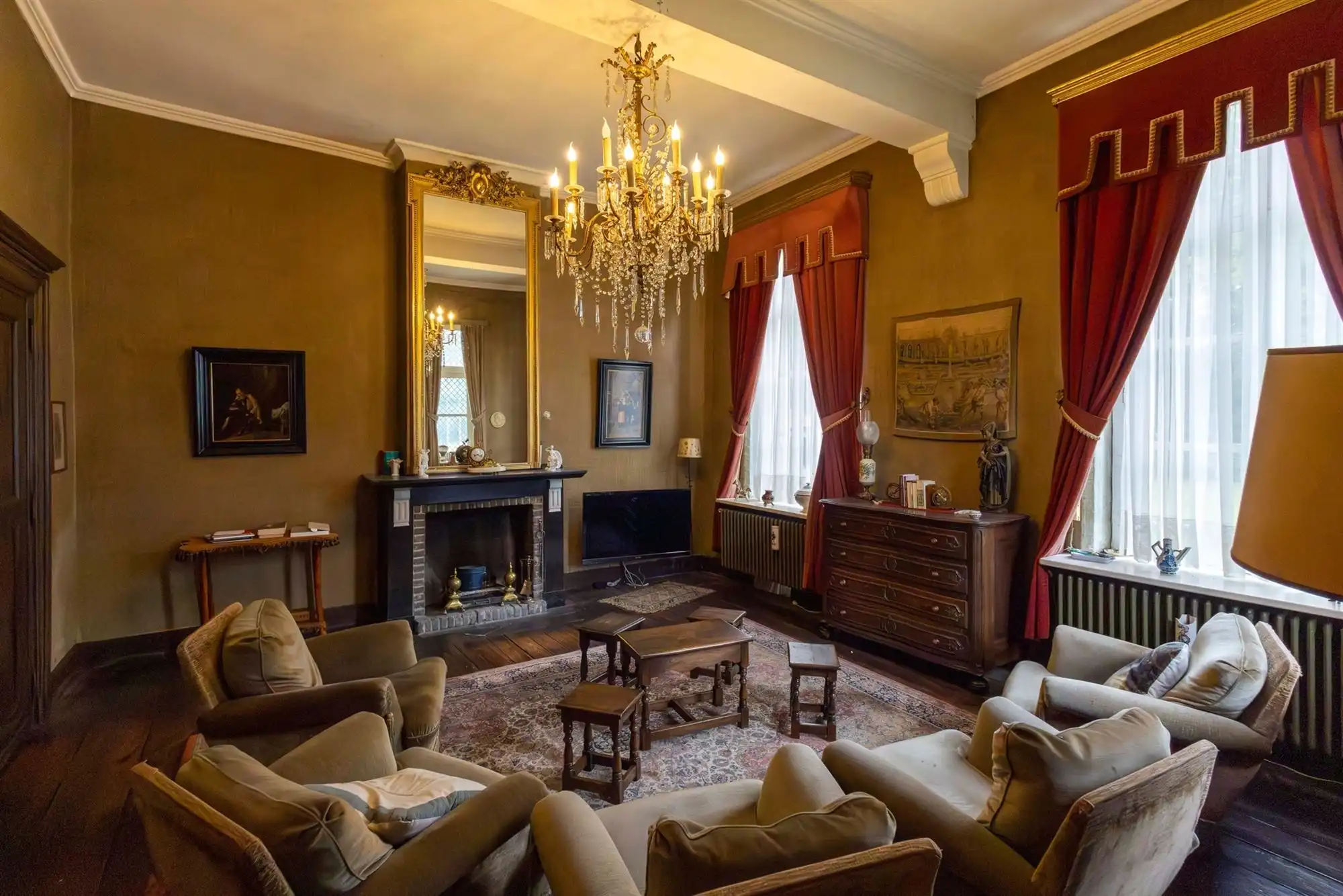 Kasteelhoeve op uniek perceel foto 10