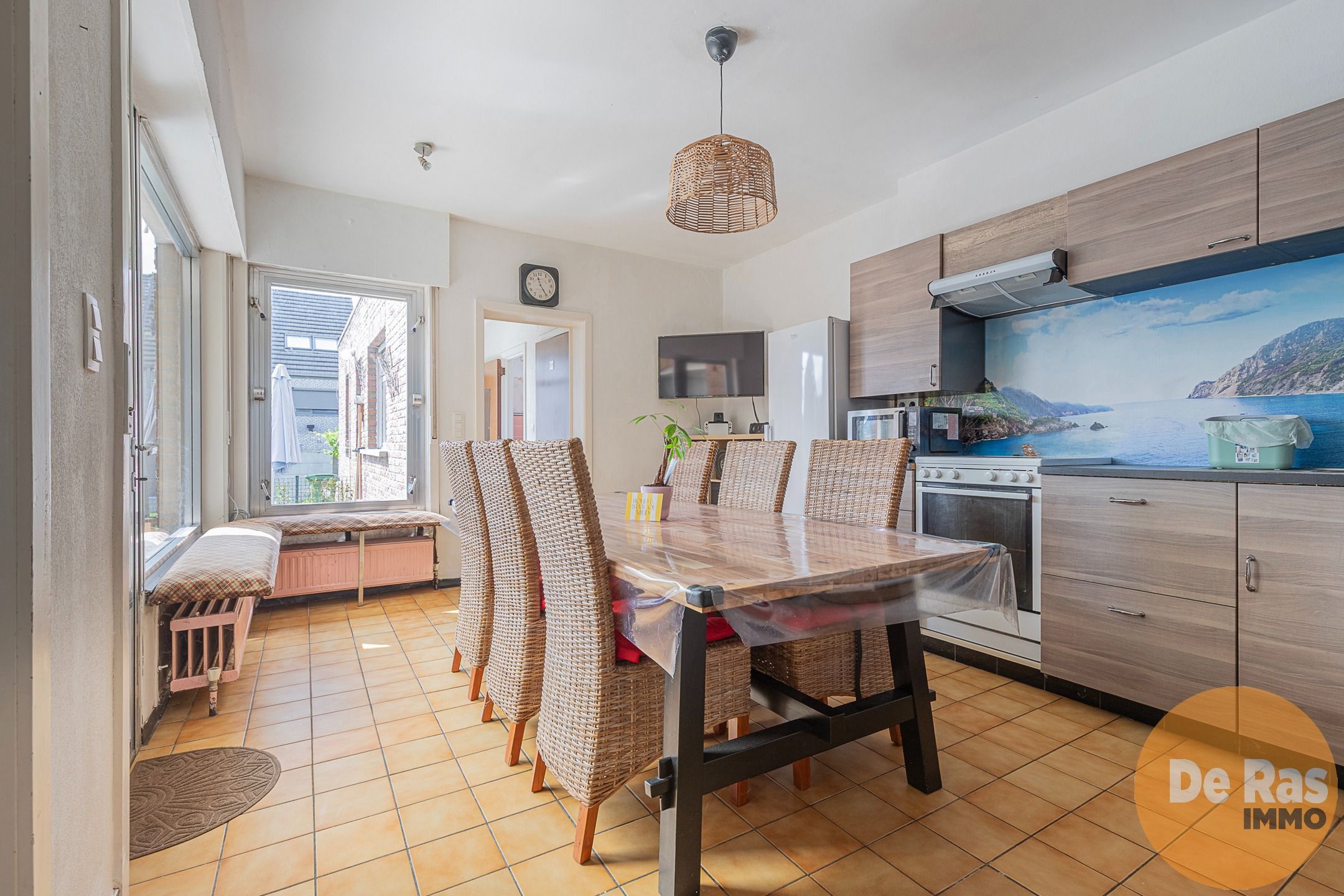 DENDERHOUTEM - RUIME WONING MET TUIN EN GARAGE foto 8