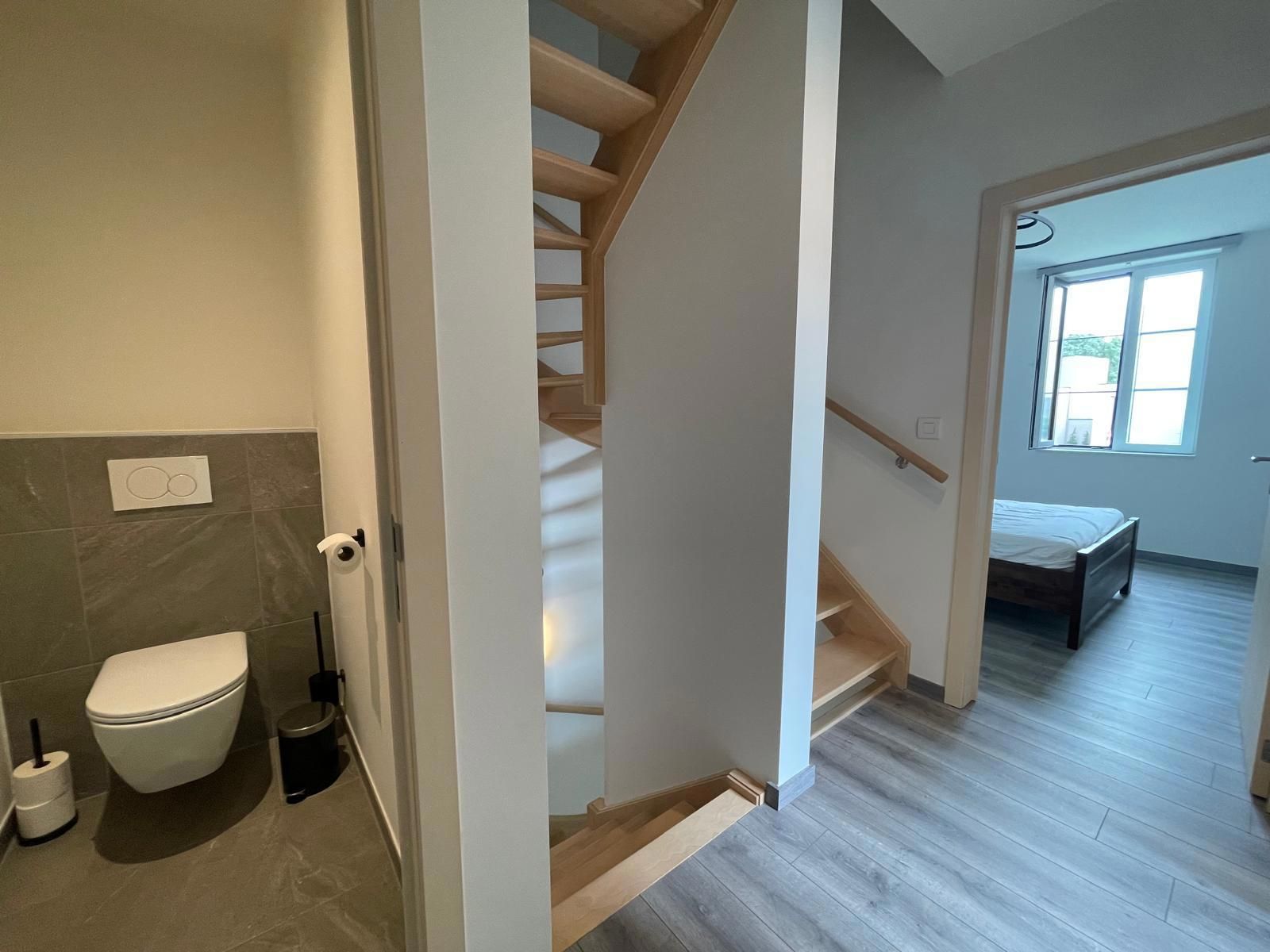 Instapklare ruime woning in een rustige nieuwe verkaveling. foto 20