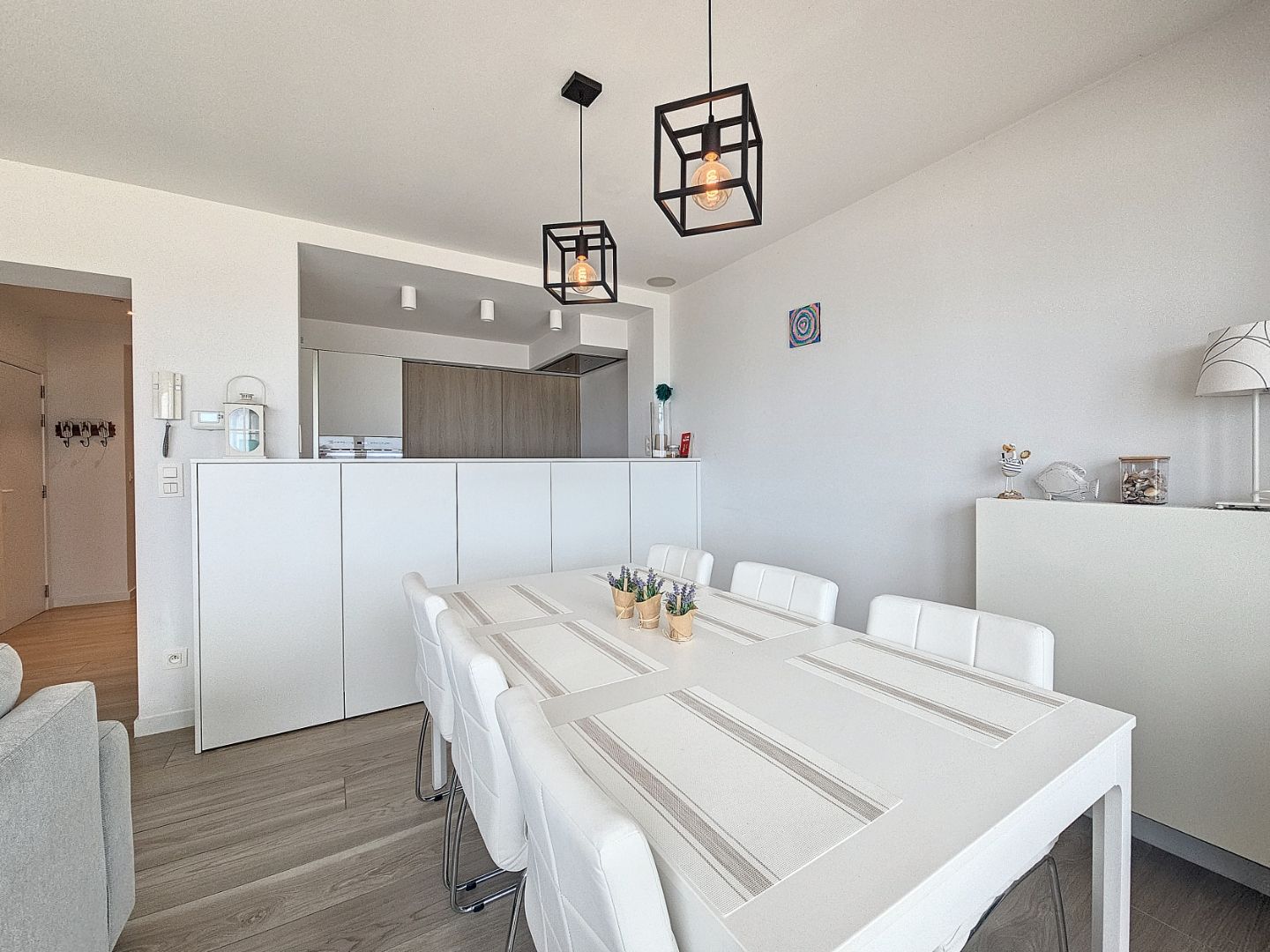 Appartement type doorloper gelegen op Zeedijk te Nieuwpoort foto 4