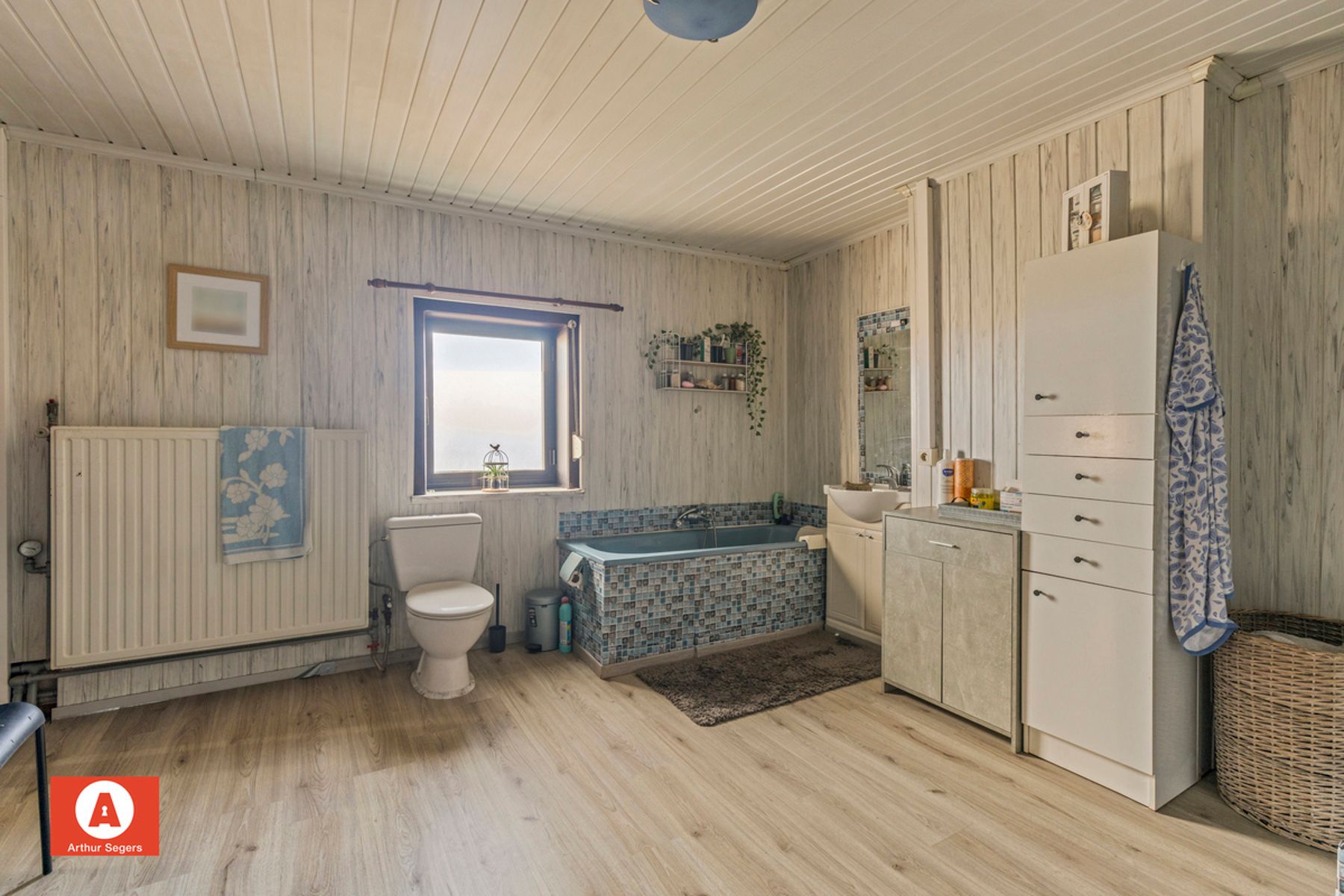 IN OPTIE - Open Bebouwing mét 4 slaapkamers op 15are. foto 18