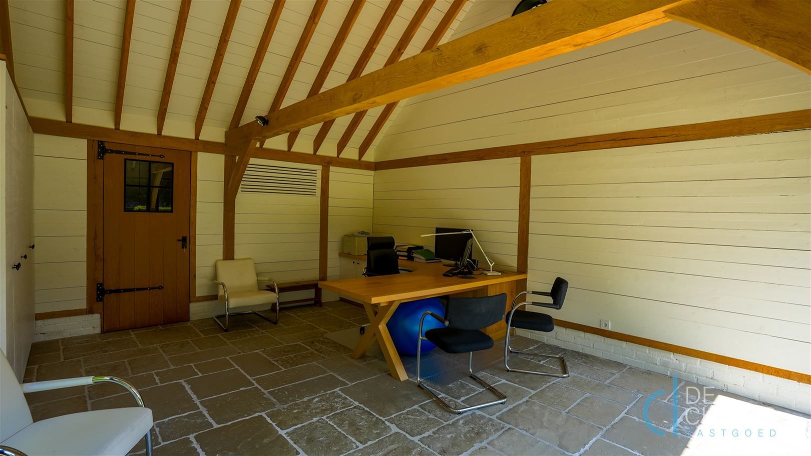 Karaktervolle villa op omvangrijk perceel te koop Lochristi! foto 34