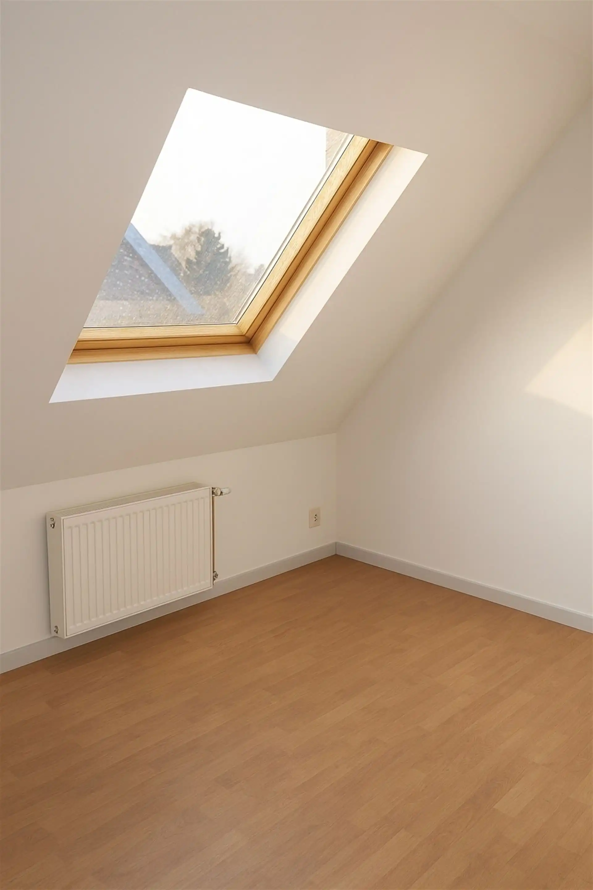 Gezellige stadswoning met 2 slpks en buitenruimte! foto 10