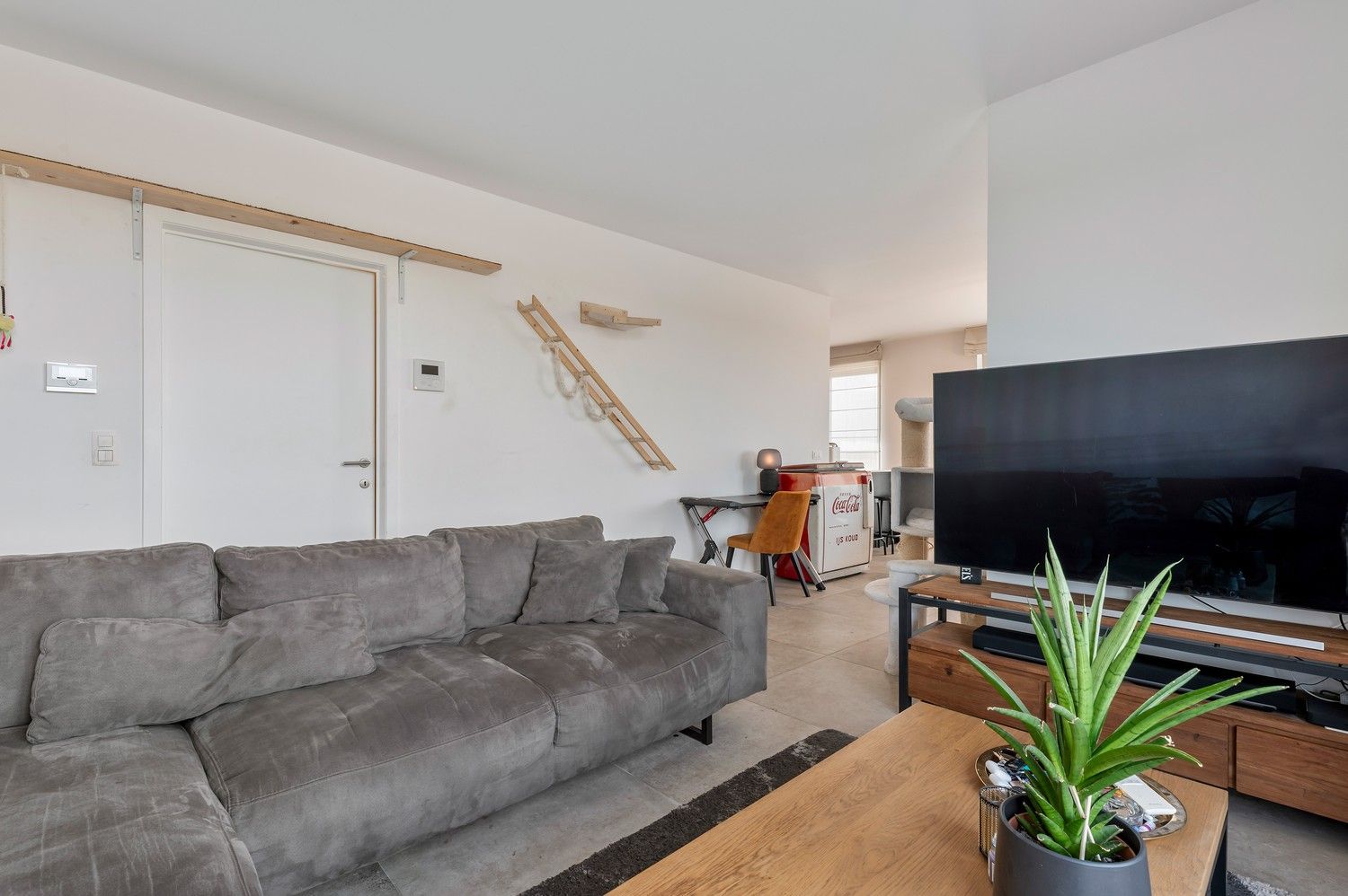 Exclusieve penthouse met panoramisch terras en uitzicht op het Albertkanaal. foto 6