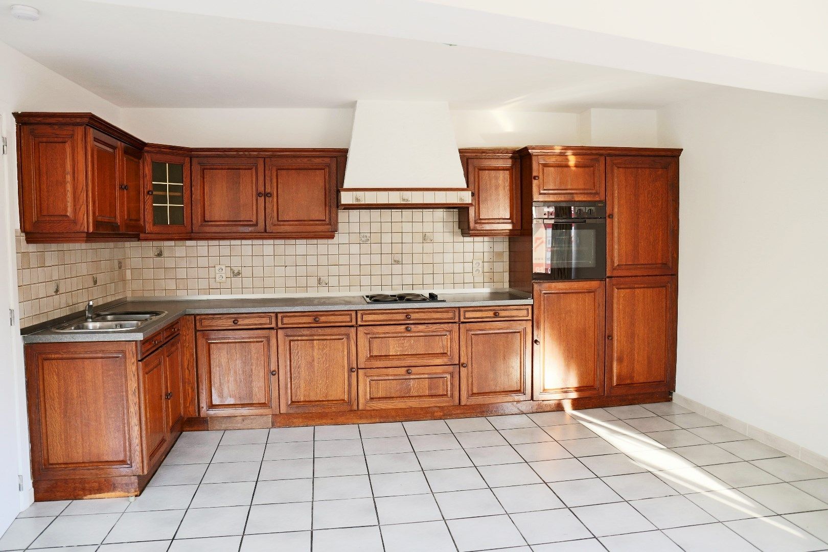 Goed onderhouden appartement met 2 slaapkamer te Tongeren foto 8