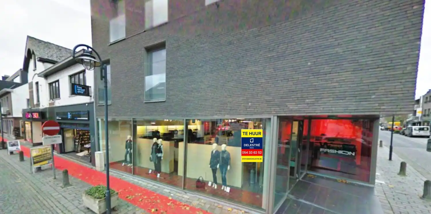 Commercieel te huur Kerkstraat 46-48 - 3920 Lommel