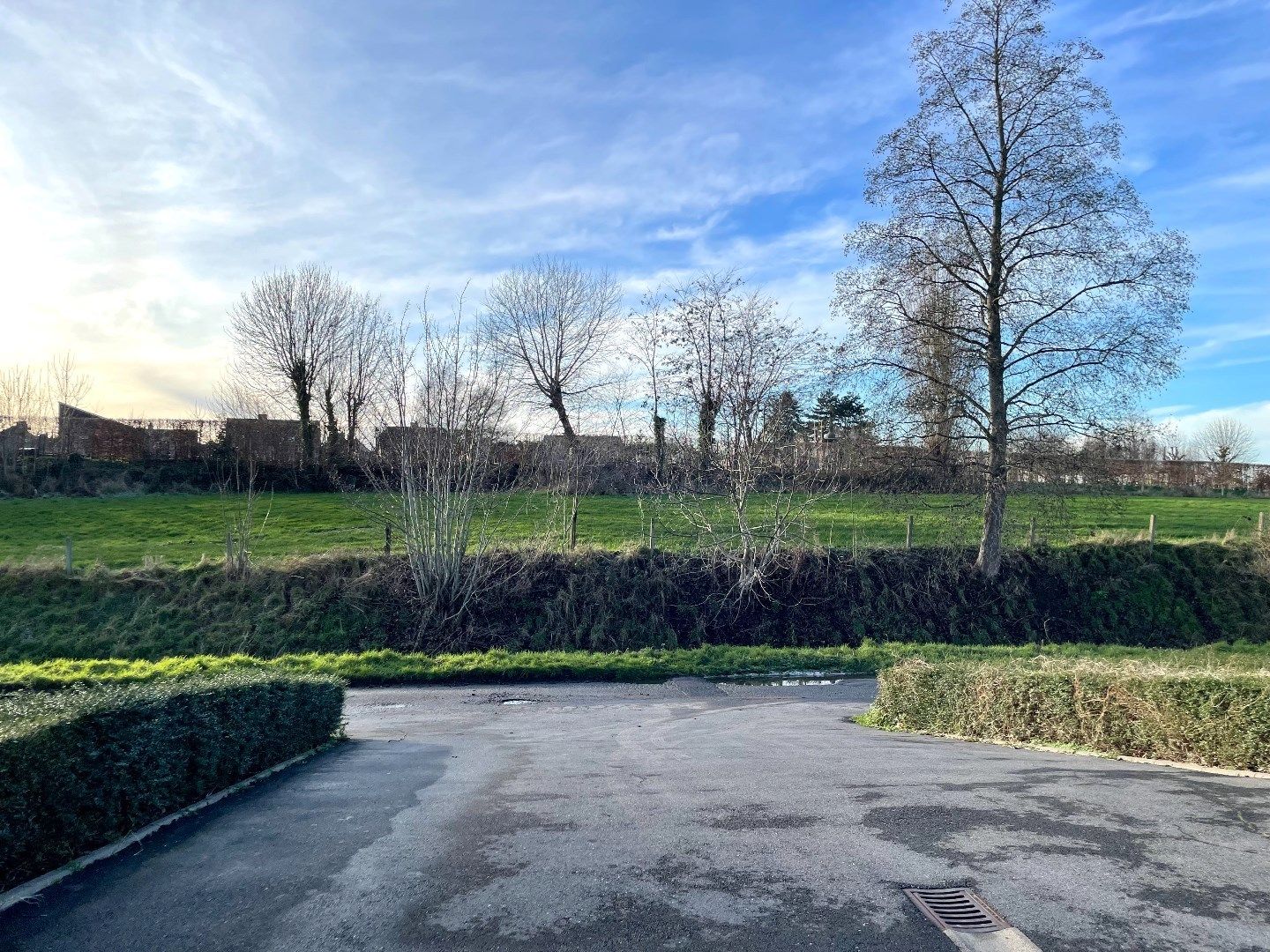 Uiterst lichtrijk appartement met heel groot terras en garage! foto 23