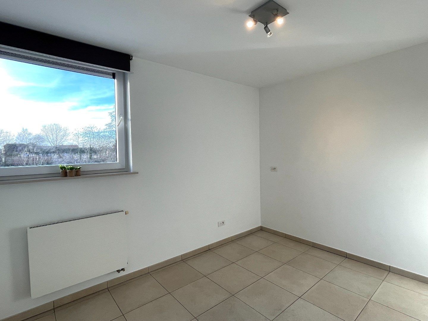 Uiterst lichtrijk appartement met heel groot terras en garage! foto 13