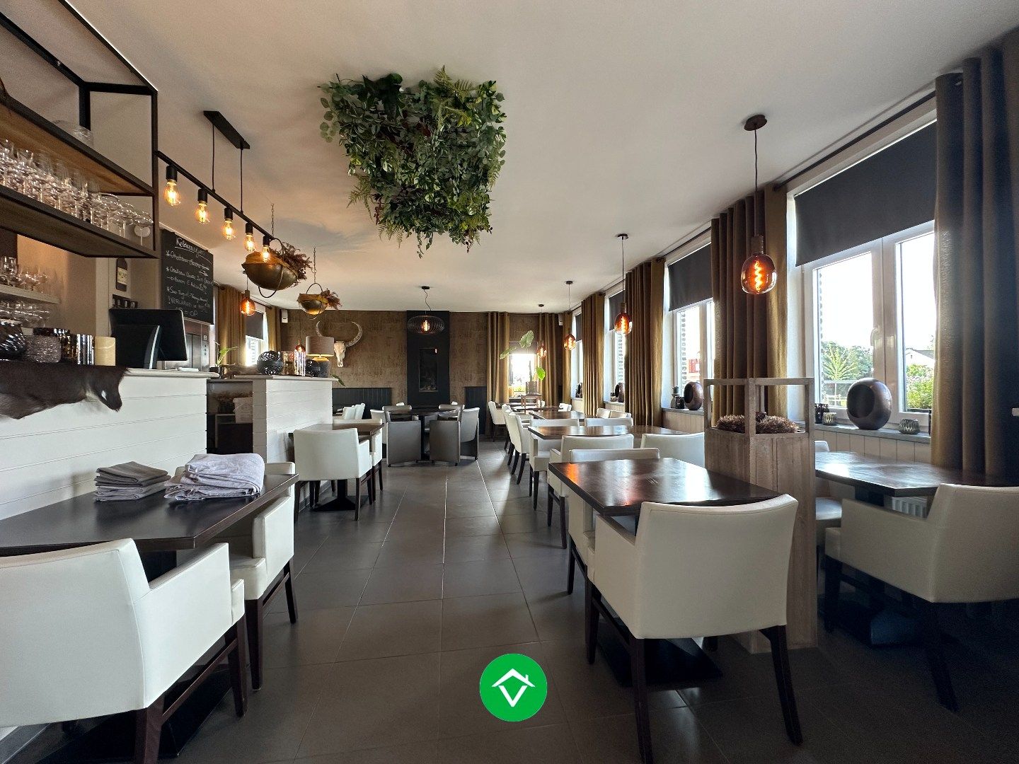 Combinatie wonen & werken: horecazaak met woonst in Eernegem foto 8