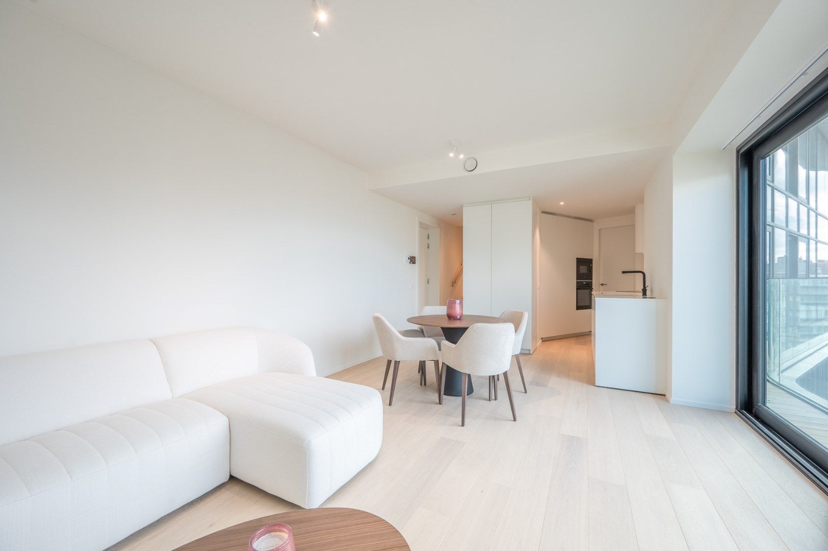 Heldentoren - Duplex genietend van een panoramisch zicht op de kust foto 8